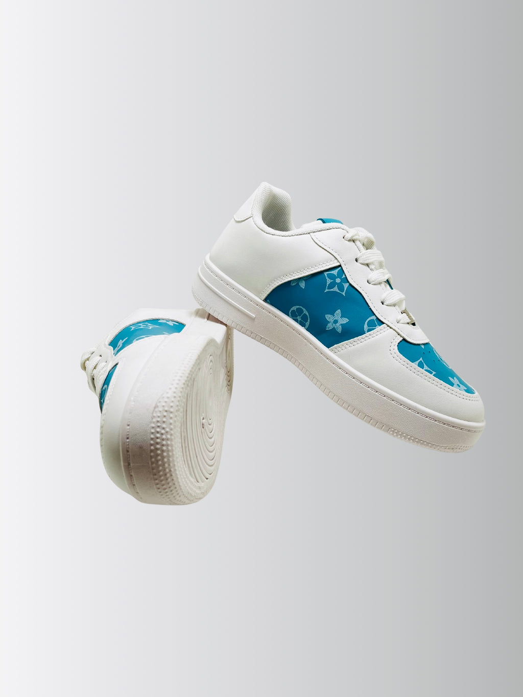 Women’s Casual Sneakers – Stylish & Comfortable Fashion Shoes (Made in China)