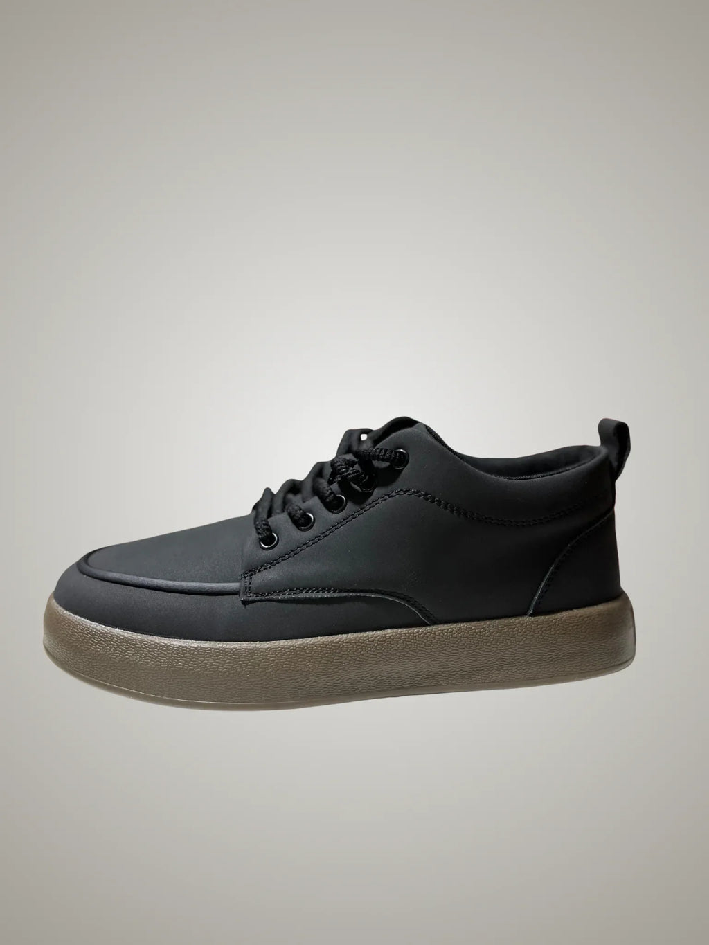Men’s Black & Brown Leather Sneakers – Minimalist Casual Shoes with Soft Sole | Stylish Everyday Foot