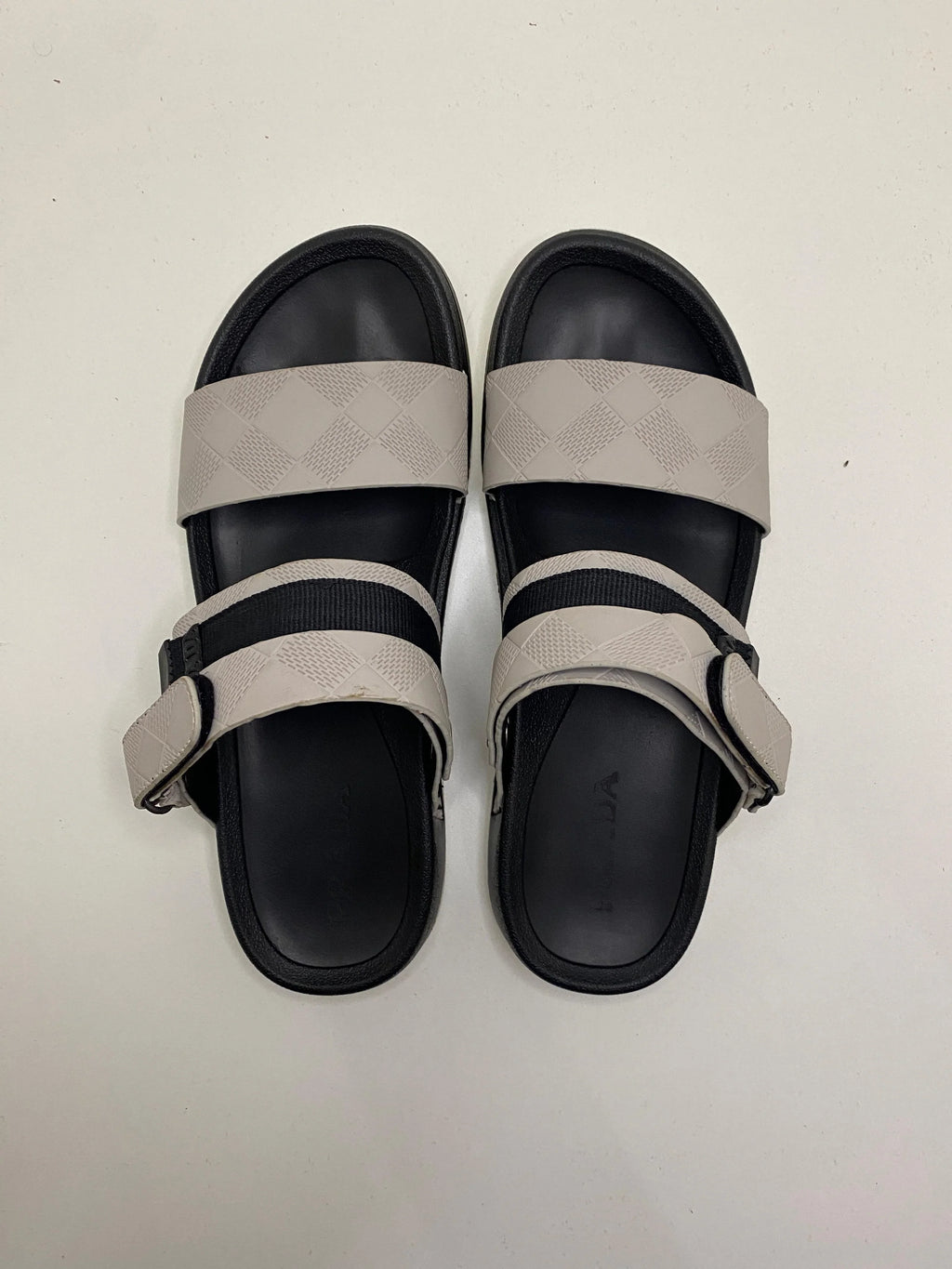 Parada Touch Dualwear Sandals – Festive & Casual