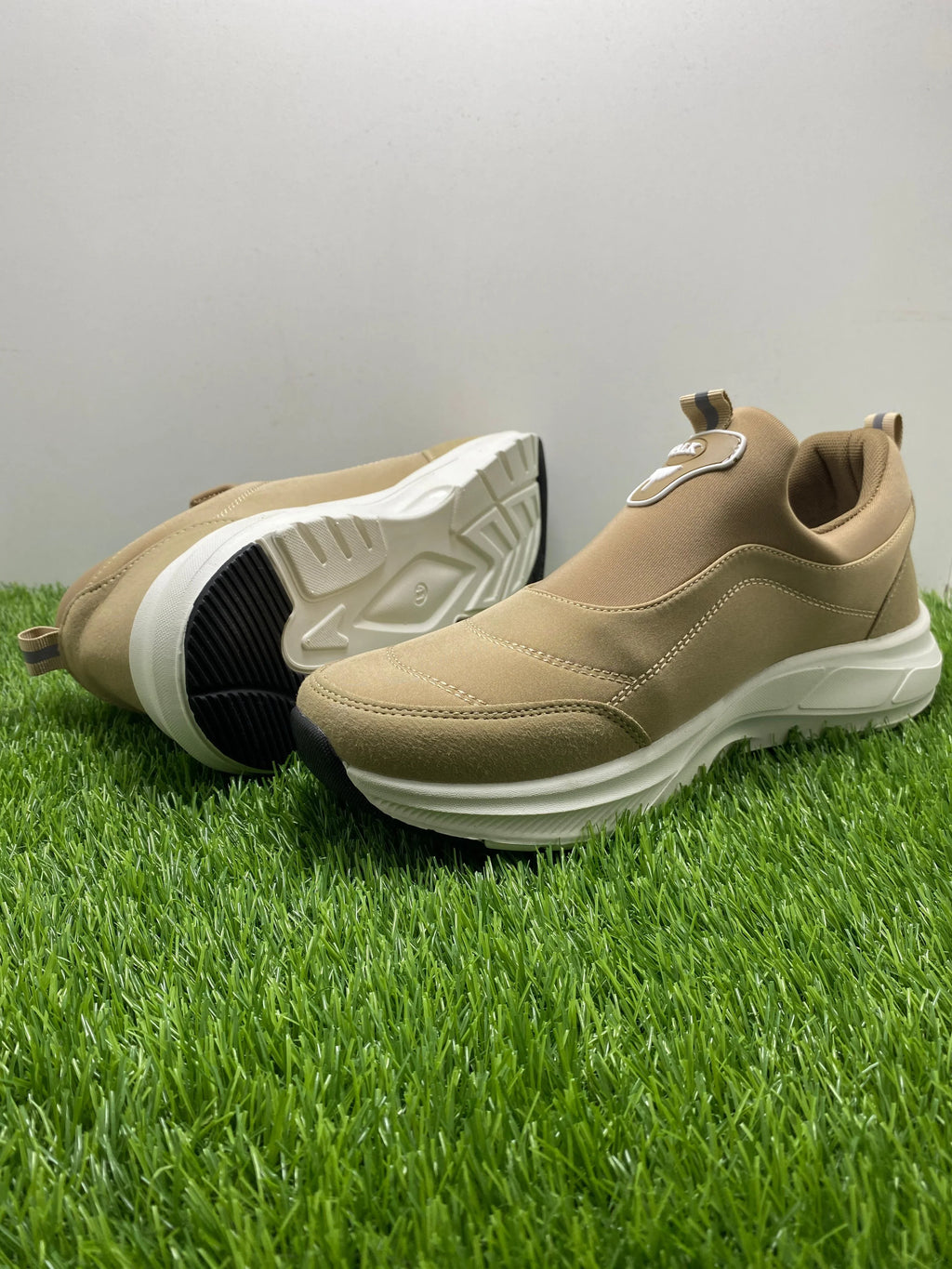 Men's Casual Walking Shoes – Lightweight & Comfortable for Daily Use